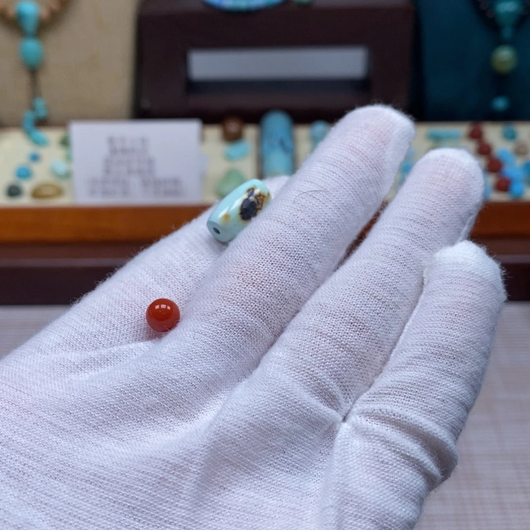 未镶嵌配饰南红玛瑙