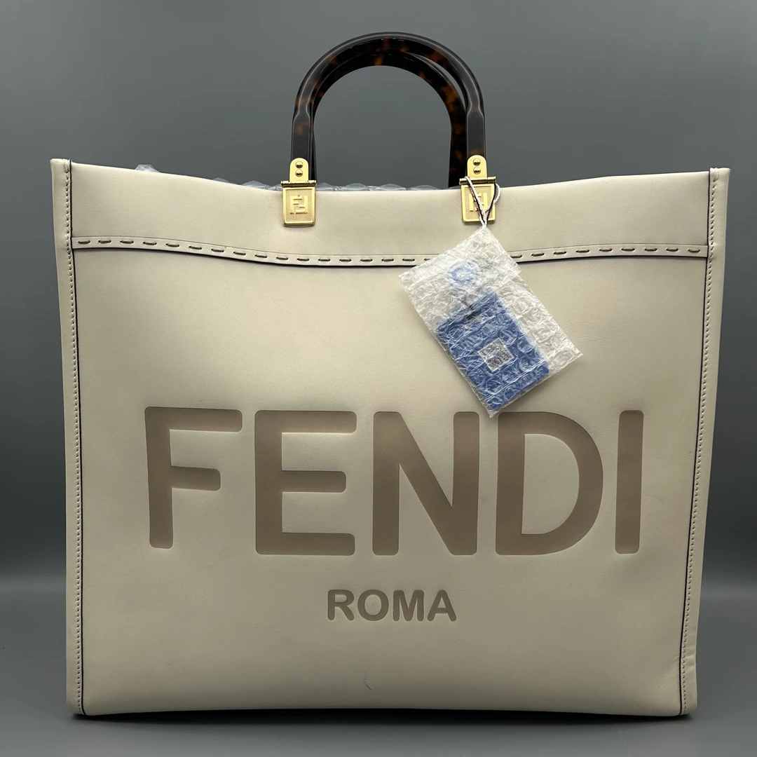 95新 FENDI/芬迪 95新芬迪peekabo白色托特包111602