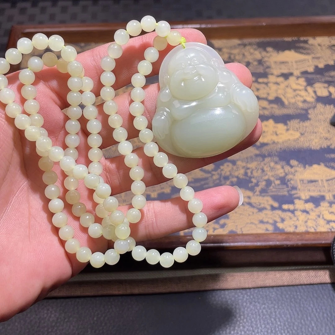 和田玉1号佛吊坠多样性发一未镶嵌