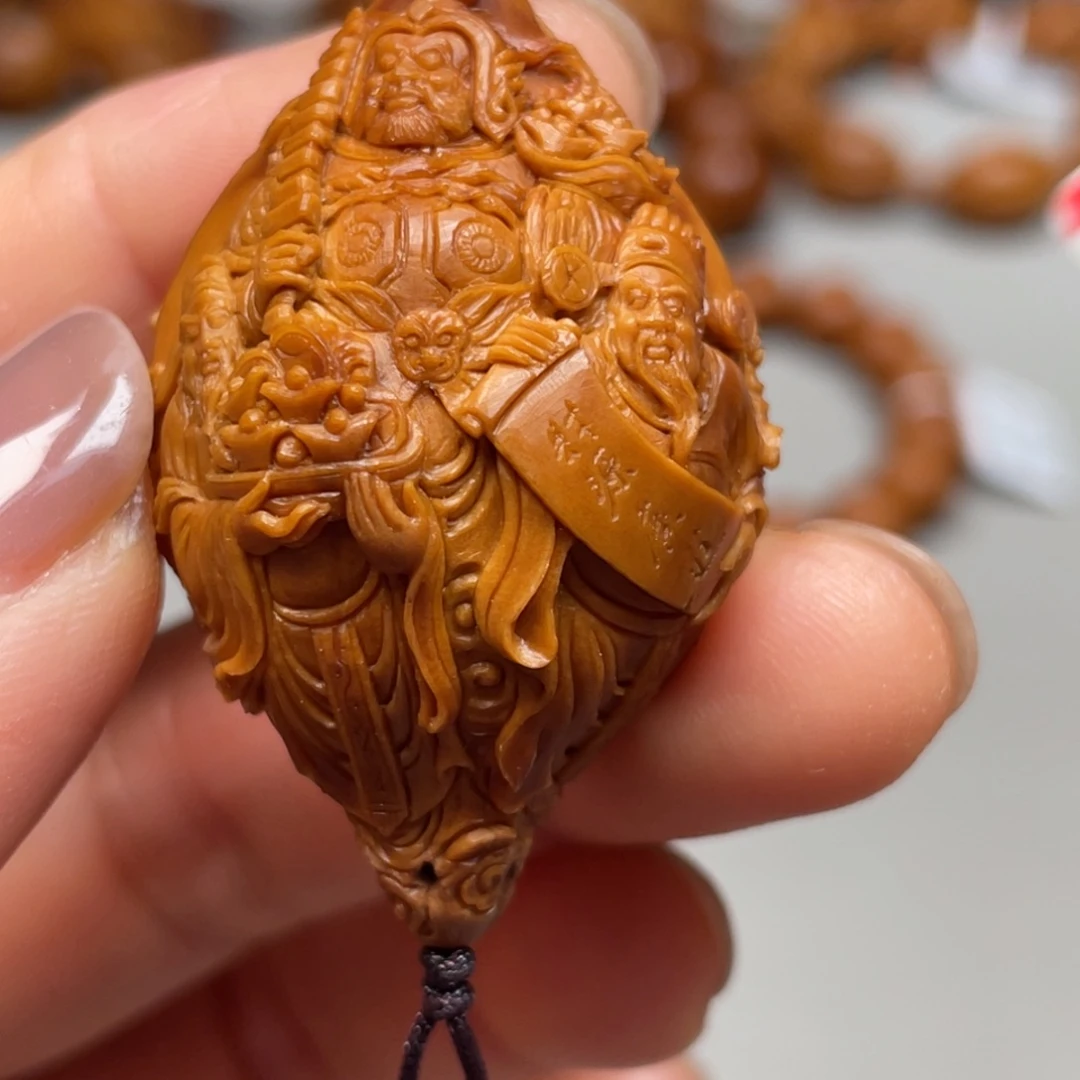 橄榄核吊坠五路财神