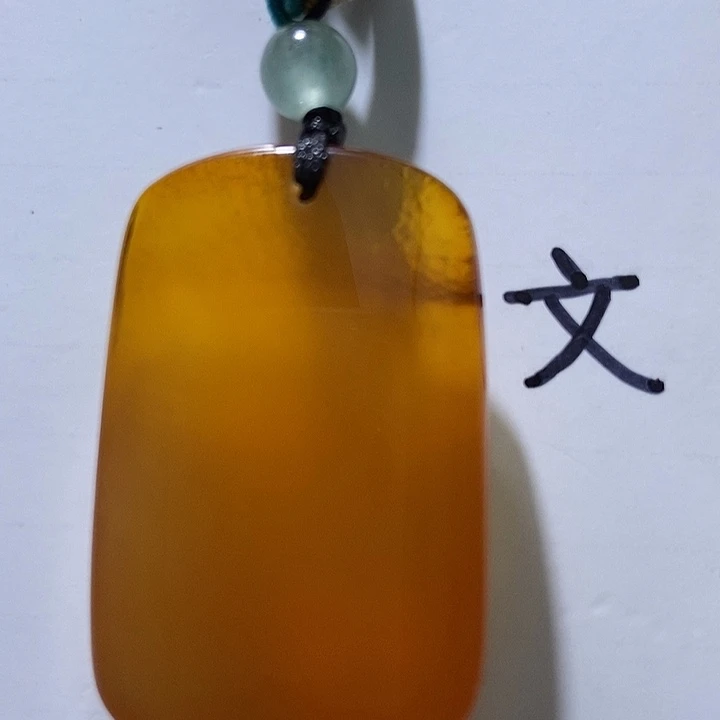 琥珀未镶嵌珠宝奇石23