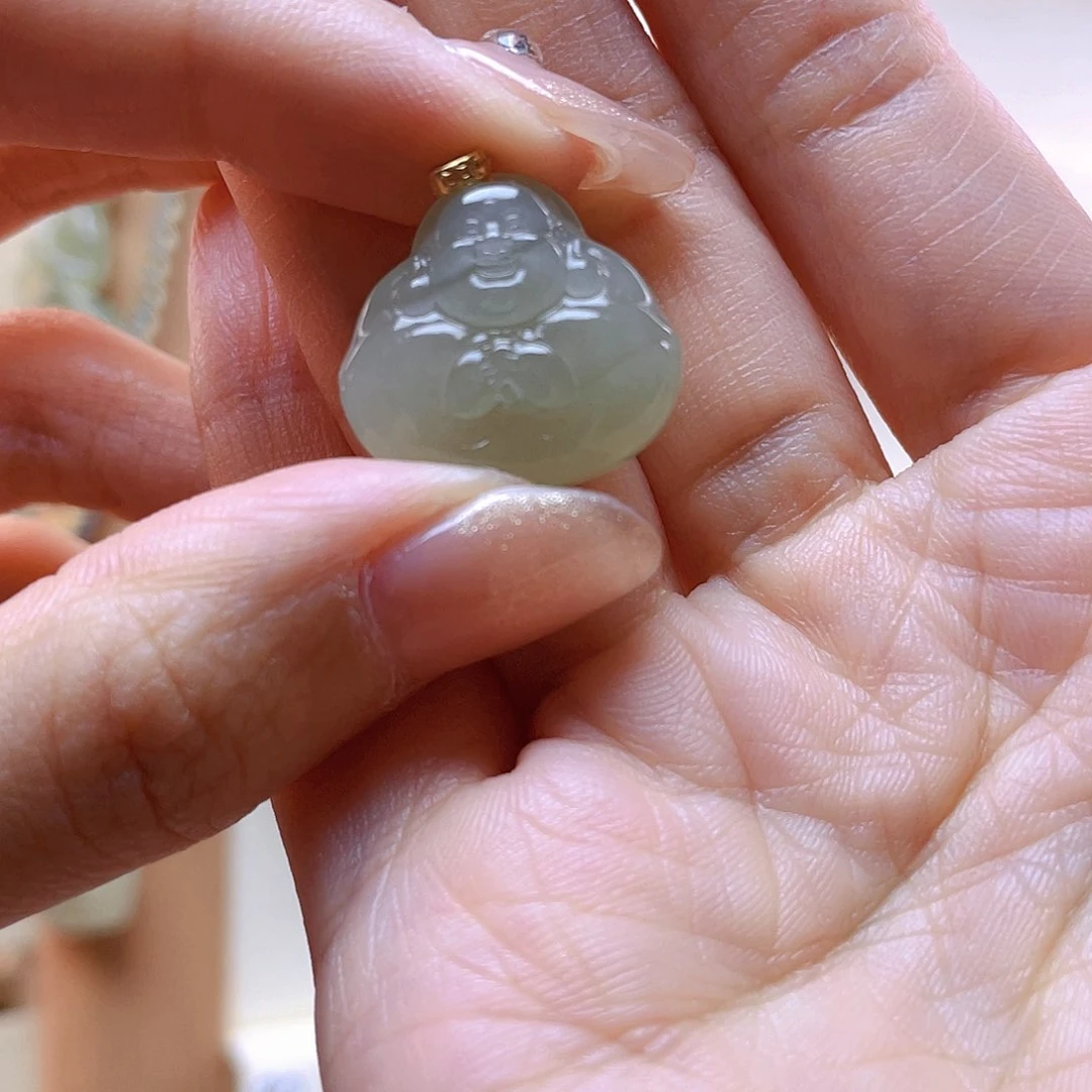 和田玉吊坠(赠链)18K金镶嵌墨*