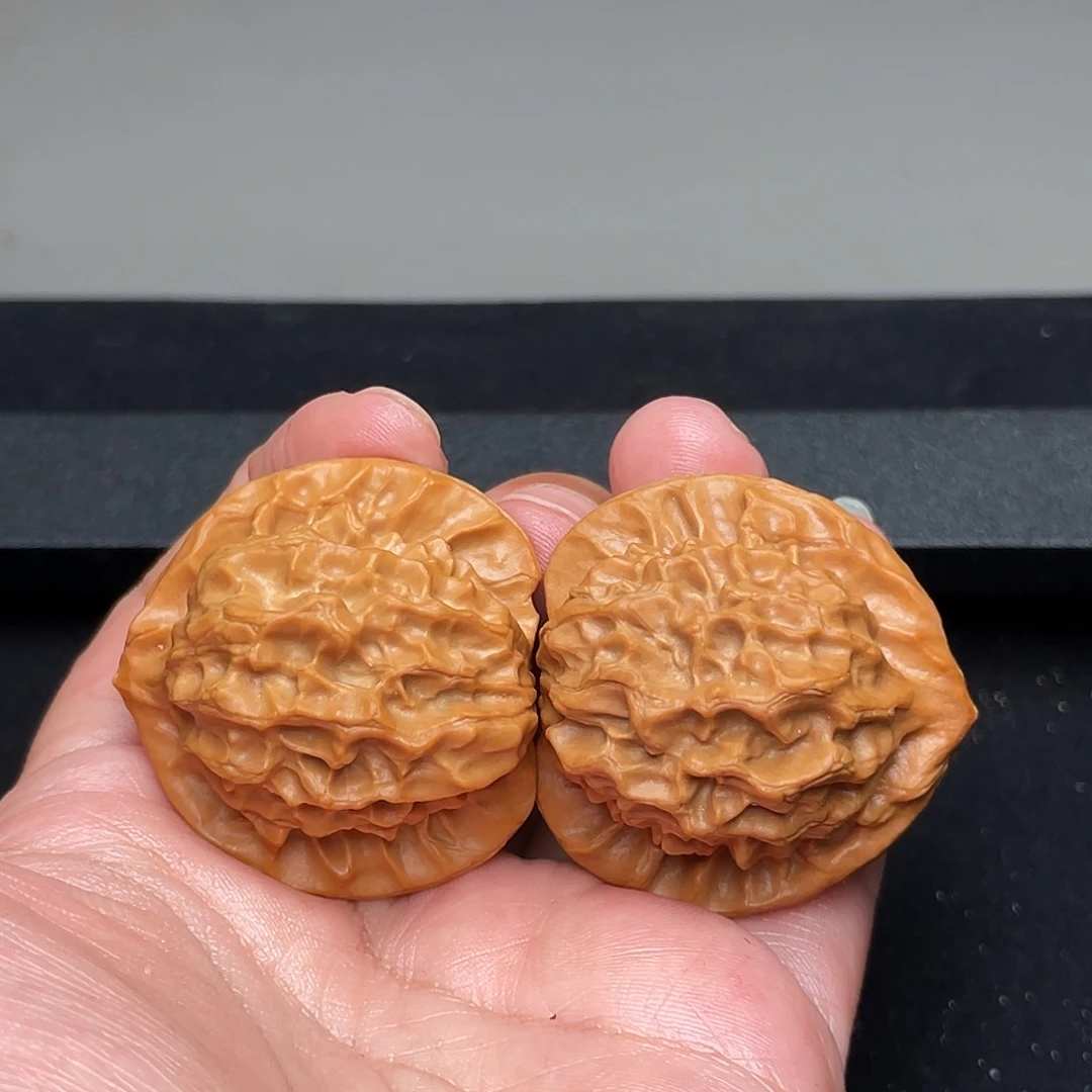 把件猴头核桃39×36龙鳞纹狮子头XM1091