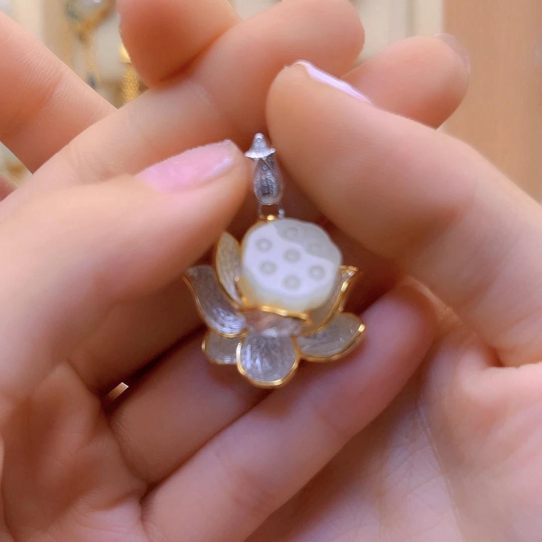 和田玉银S925镀金镶嵌颈饰