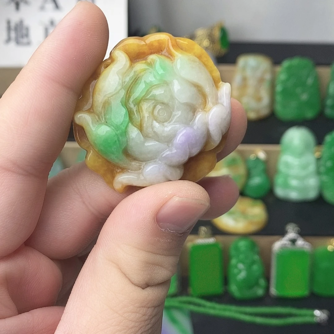 翡翠银S925镶嵌吊坠(赠链)