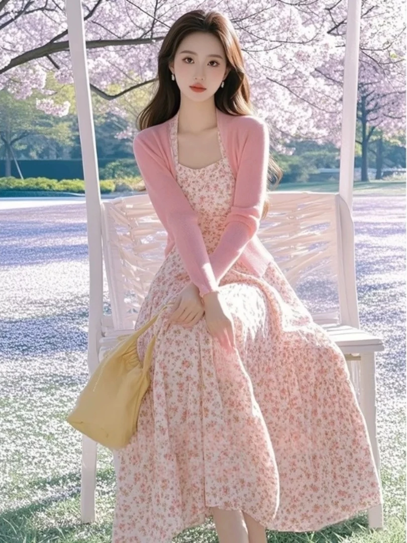 2025春季新款ootd一整套女粉色开衫上衣温柔风碎花挂脖连衣裙女装