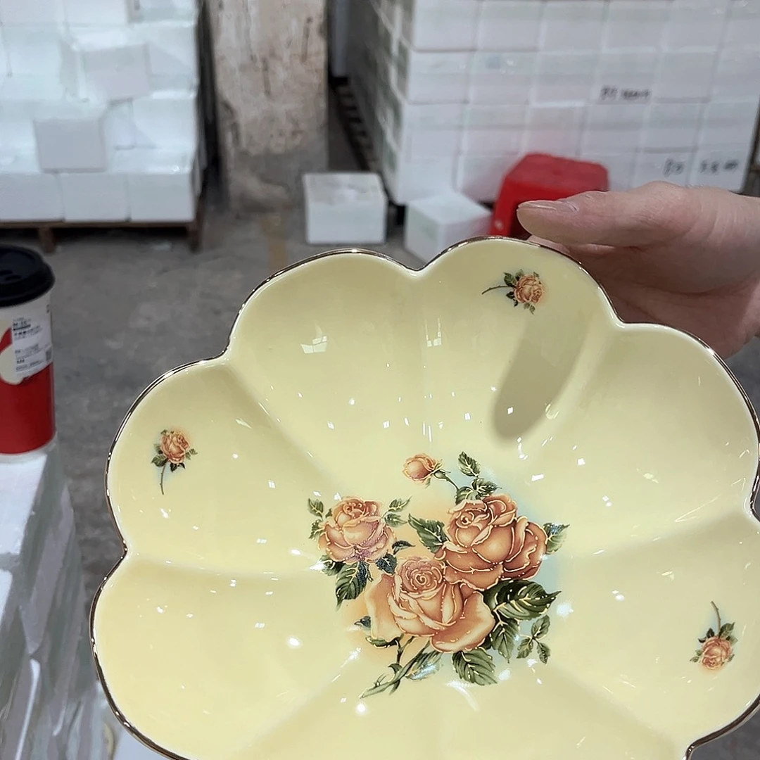 高端陶瓷…………………………1个9寸