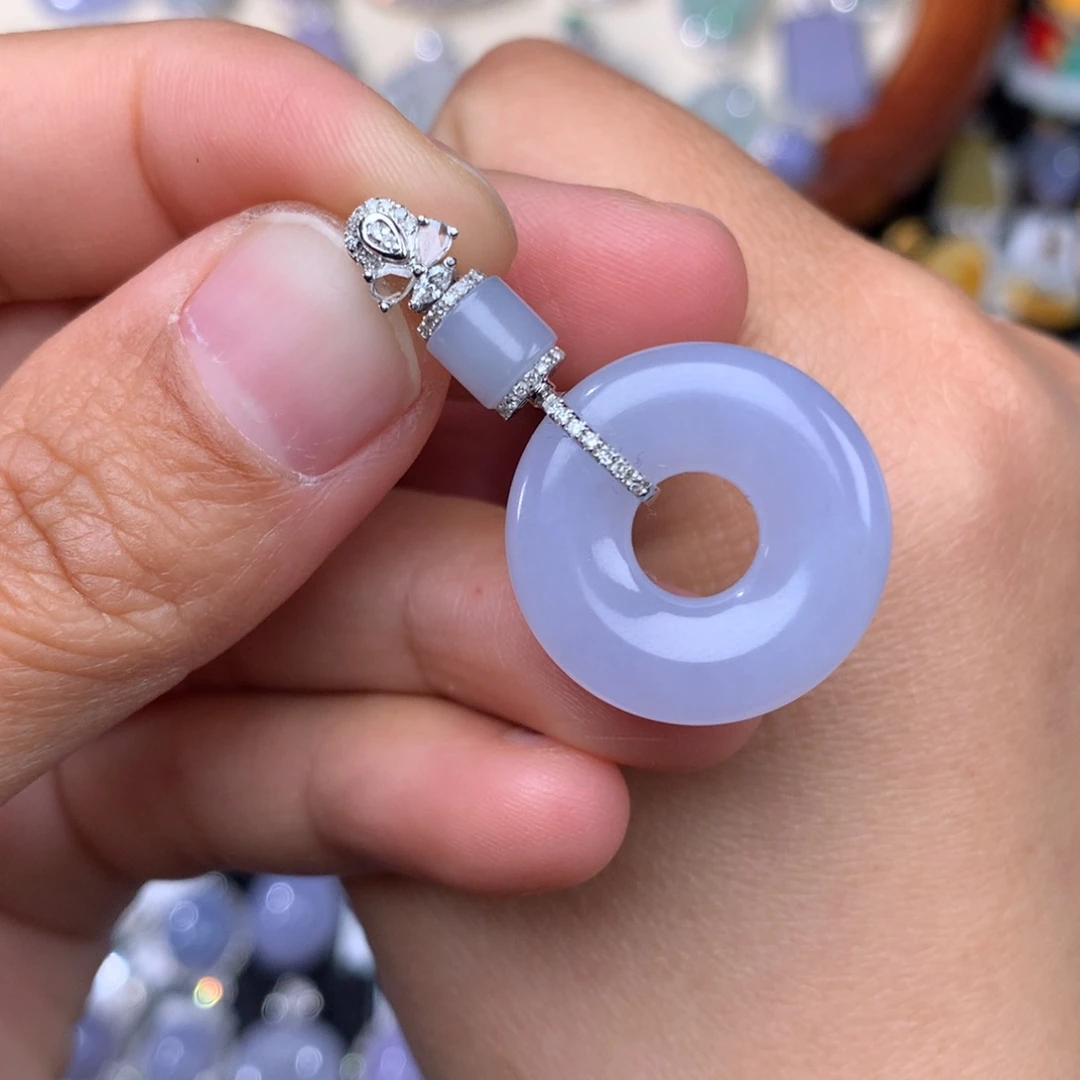 翡翠吊坠(不含链)18K金镶嵌