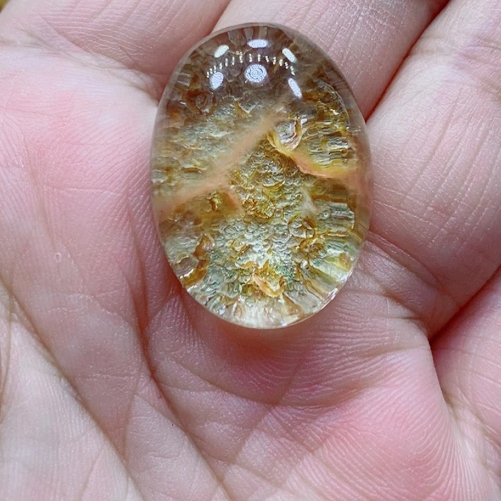 未镶嵌颈饰水晶水晶