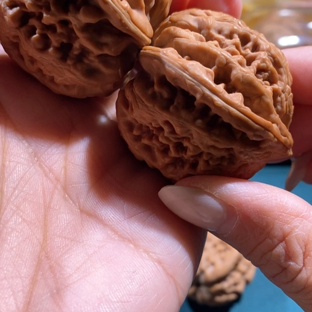 【闪购商品】文玩核桃吊坠哎*凤凰台