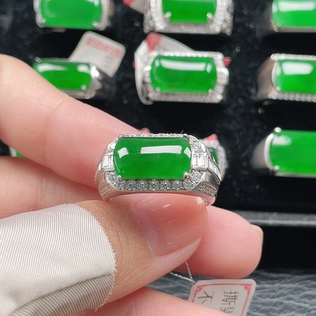 翡翠银S925镶嵌戒指天然A货翡翠没运费险0058
