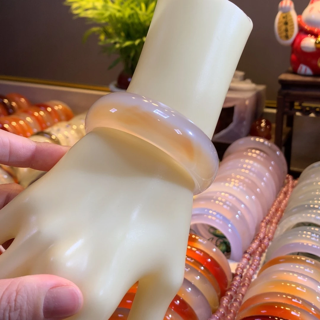 玛瑙/玉髓未镶嵌手镯30号