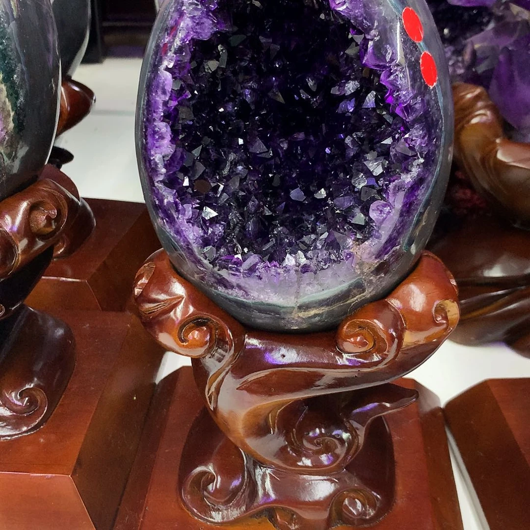 未镶嵌水晶大型摆件（非配饰）