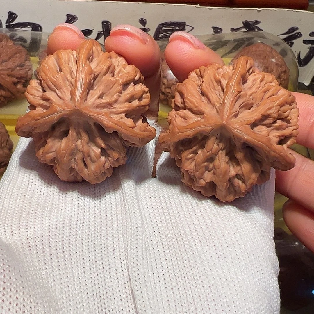 吊坠文玩核桃41全品龙纹狮子头三棱