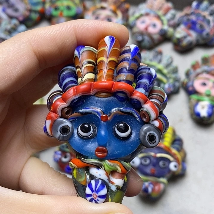 颈饰玻璃蓝色酋长046