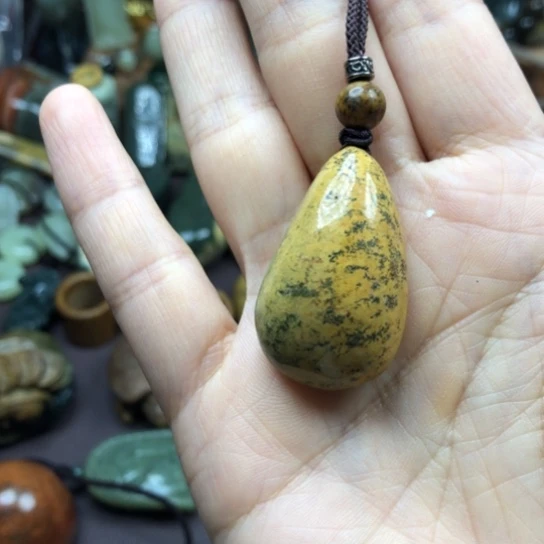 岫岩河磨玉（透闪石质玉）挂件未镶嵌温*