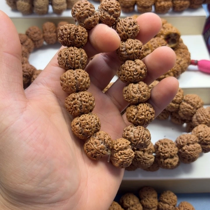 亦***农金刚菩提吊坠超头纽扣