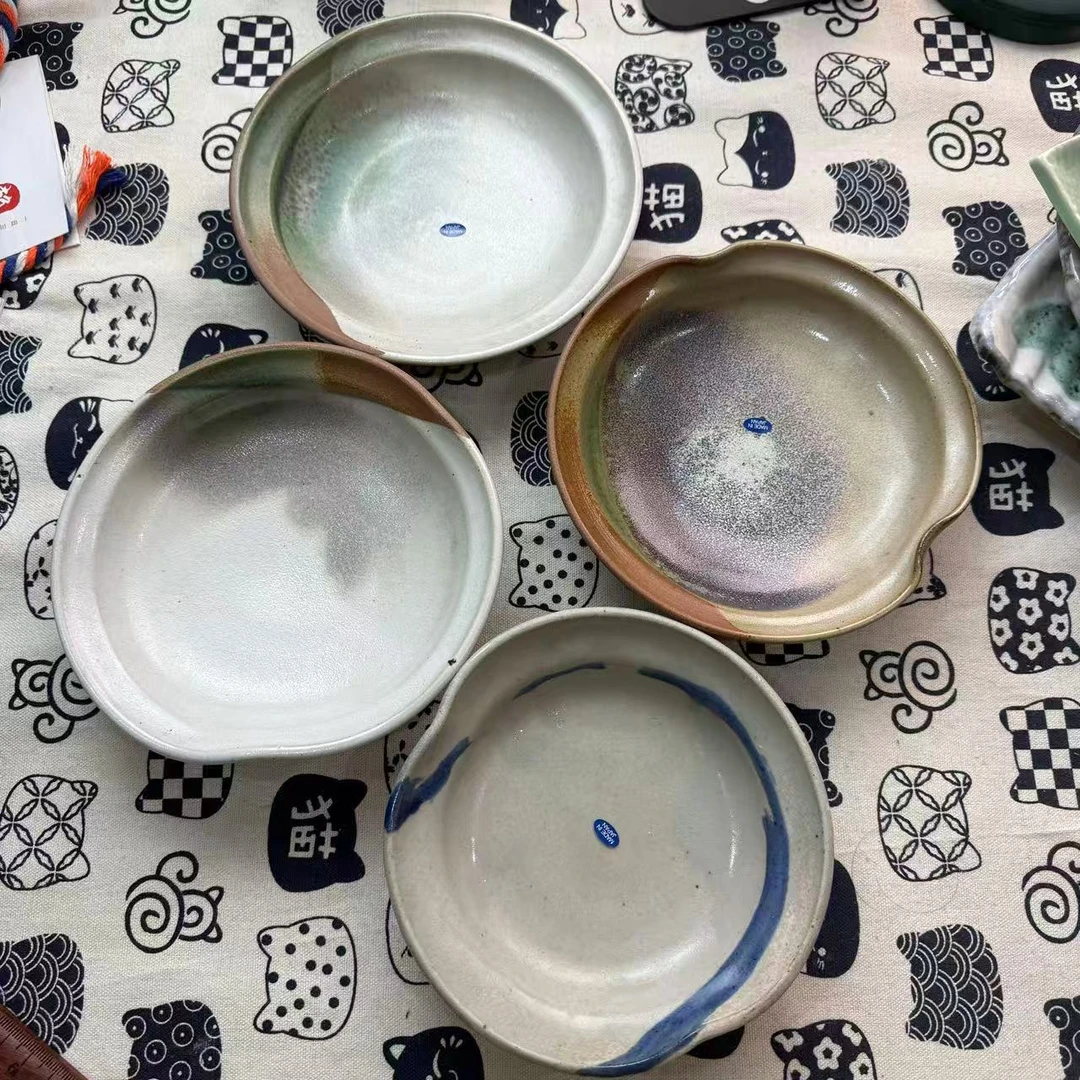 日本进口信乐烧手作粗陶红泥异型浅钵碟子蘸料餐盘釉下彩家用复古