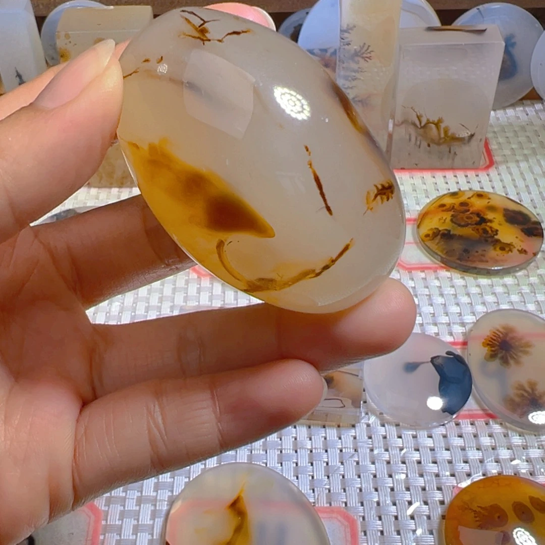 玛瑙/玉髓未镶嵌颈饰
