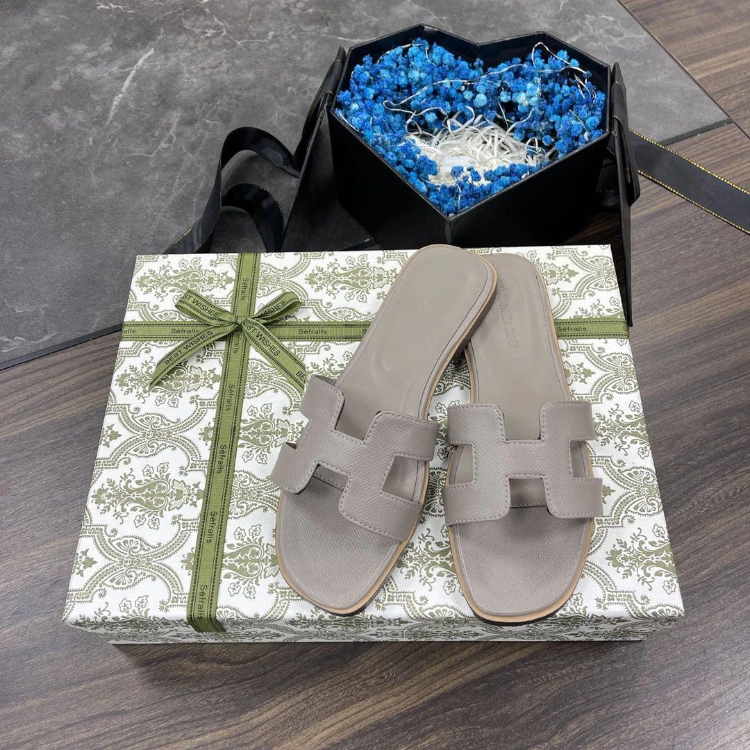 【手掌纹】凉拖鞋女2025年夏时尚外穿一字平底拖女经典网红休闲拖鞋