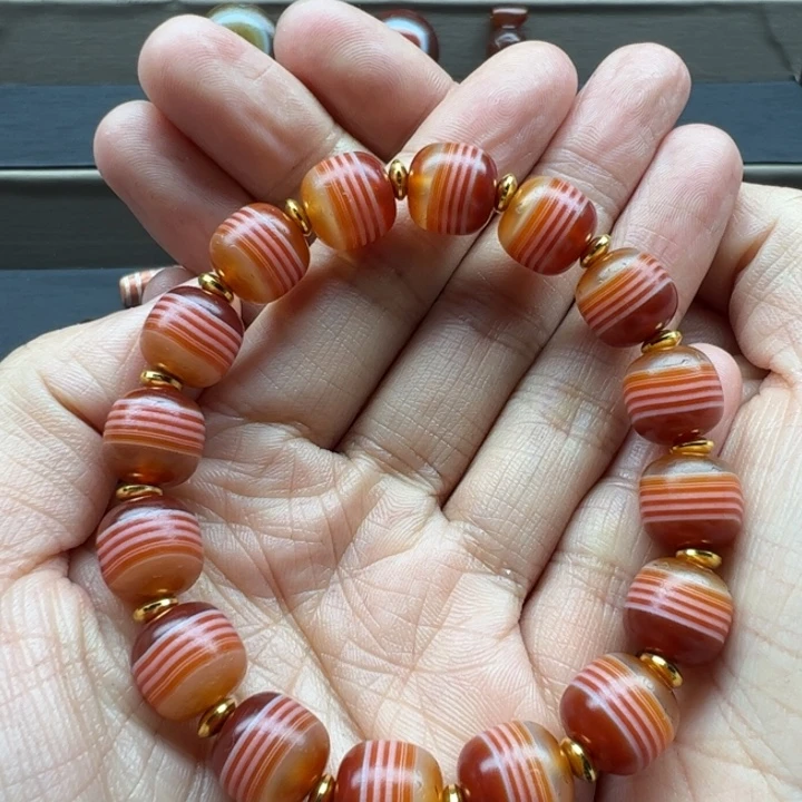 凯***归玛瑙/玉髓未镶嵌珠宝半成品