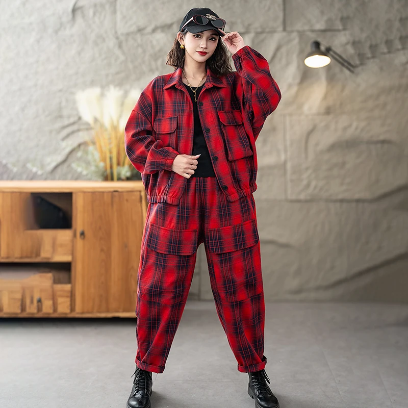 2025春中老年时尚休闲格子套装女复古洋气短外套百搭哈伦裤两件套