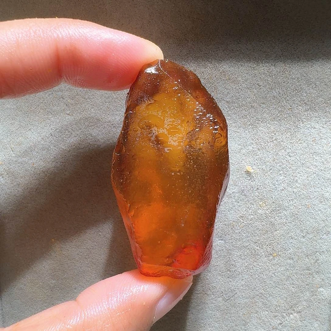未镶嵌定制琥珀雁定制