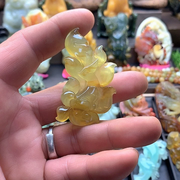 蛇纹石玉凤九未镶嵌