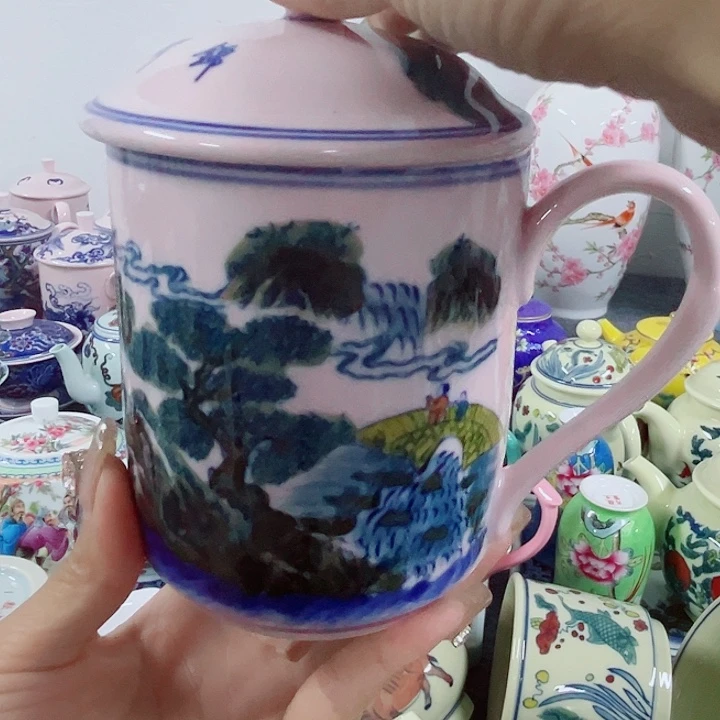 平***1景德镇陶瓷协会常务秘书