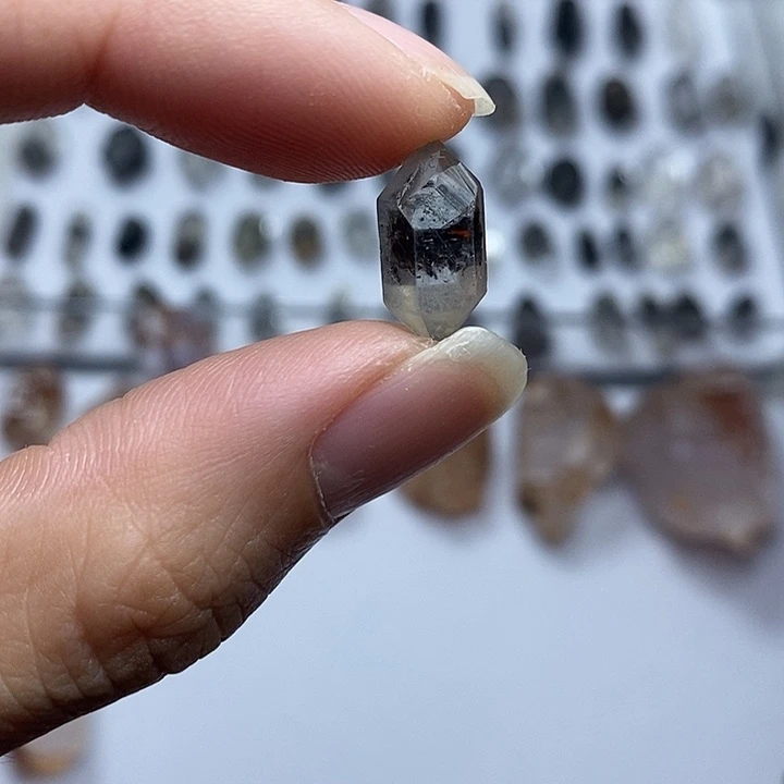 未镶嵌颈饰水晶指纹糖心