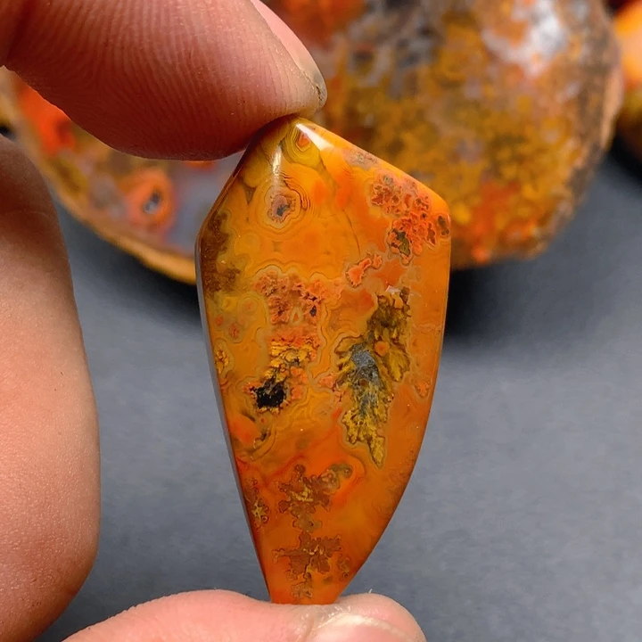 玛瑙/玉髓颈饰未镶嵌@*