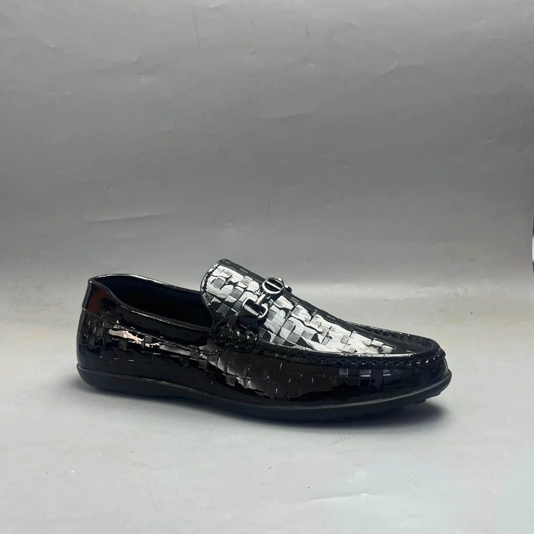 261春夏时尚百搭休闲透气牛皮男鞋