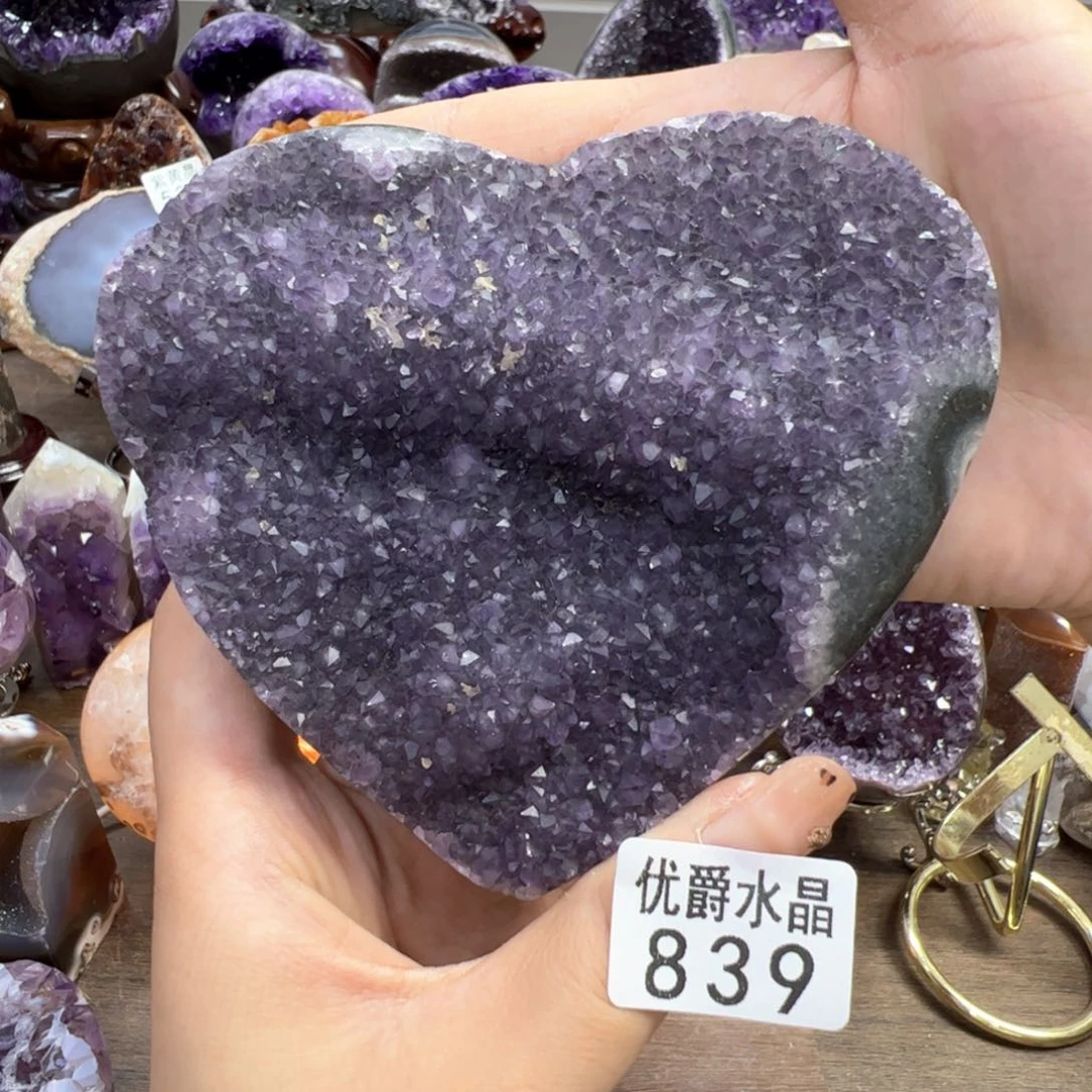 未镶嵌水晶大型摆件（非配饰）俊*839