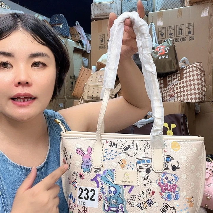 PVC包包包包包包包包包包
