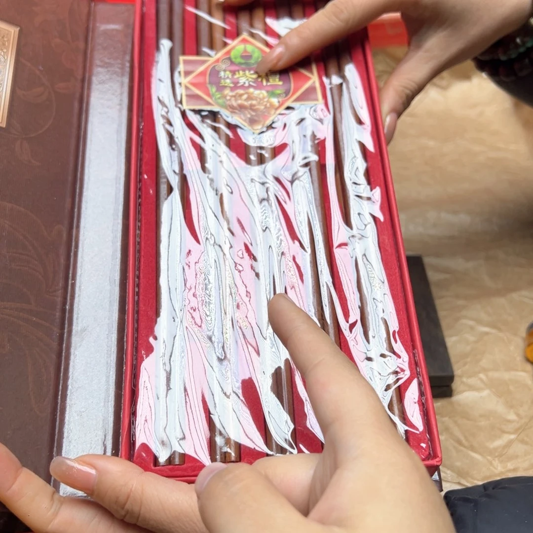 大叶紫檀（黑酸枝木类）