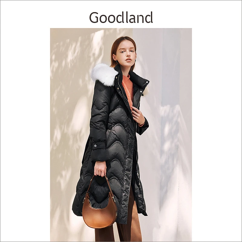 Goodland美地女装冬季长款狐狸毛领波浪条纹鹅绒长款羽绒服
