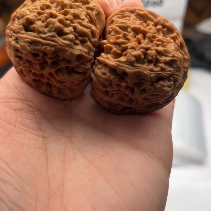 吊坠文玩核桃南疆42