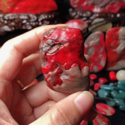 昌化鸡血石昌化鸡血石原石