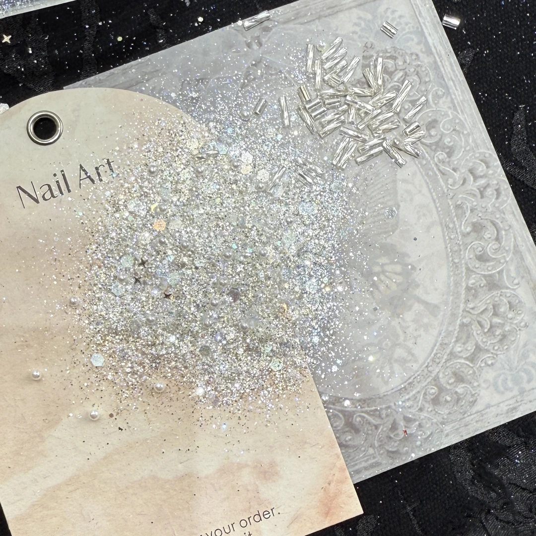 【疯狂星期四】M11美甲亮片袋装