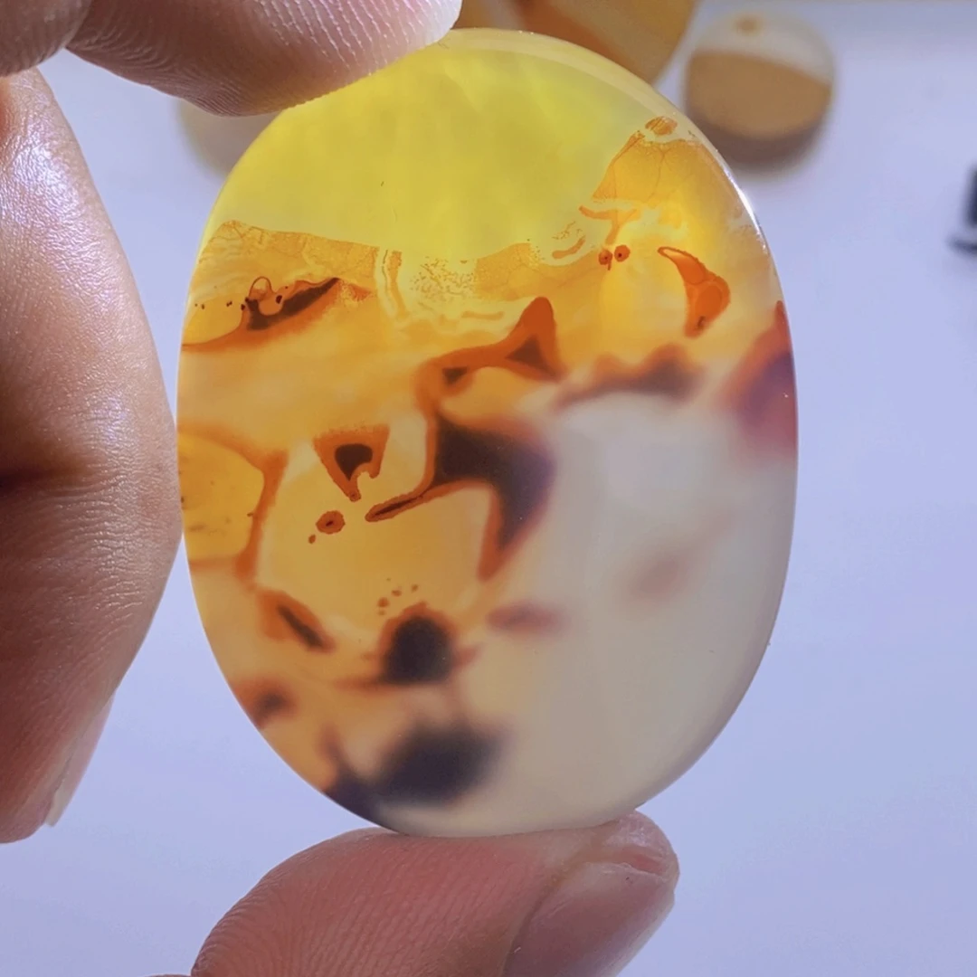 玛瑙/玉髓颈饰未镶嵌