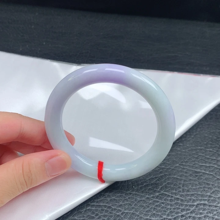 红***玉翡翠手镯（圆镯）未镶嵌