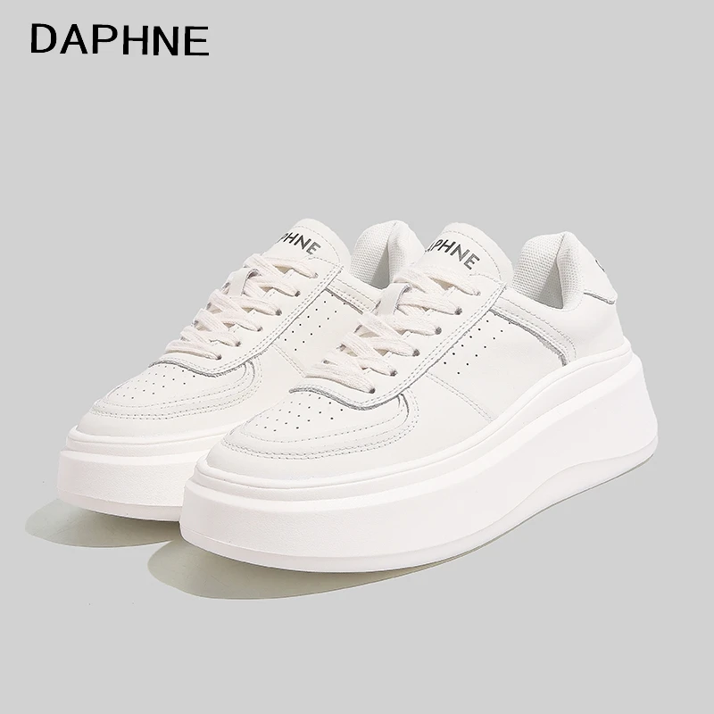 Daphne/达芙妮2025秋季新款琥珀流光时尚百搭小白鞋透气休闲女鞋