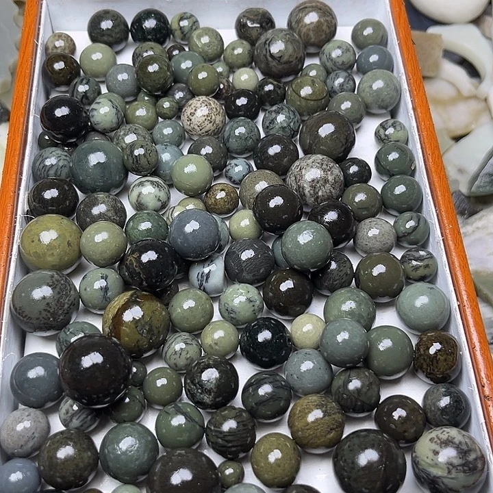 未镶嵌和田玉珠宝奇石