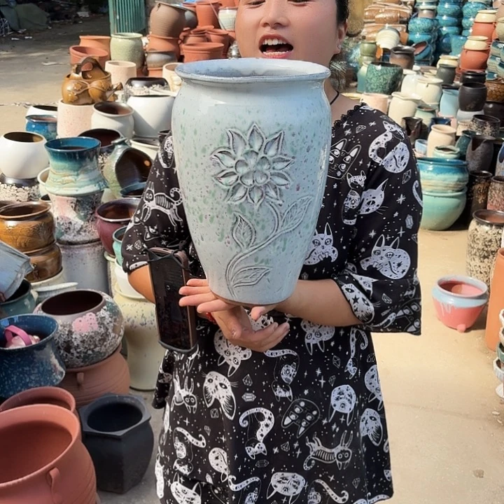 口20高30一个盆子。