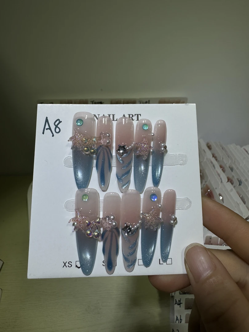 三单飞一单一付No退No换简约纯欲闪钻手工定制穿戴甲可重复佩戴