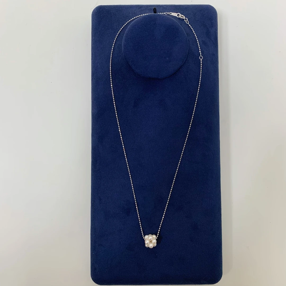 95新  【闲置】tasaki 花球爆闪银链套组-9539