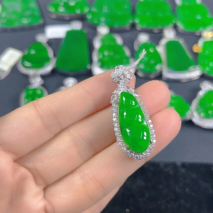 翡翠银S925镶嵌吊坠(不含链)