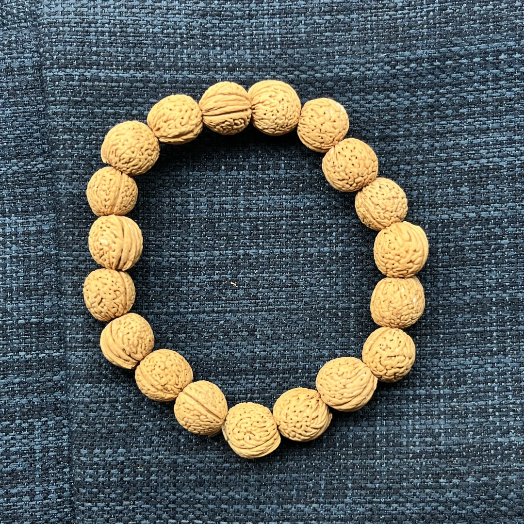 小桃核单圈精美手串卡13无礼盒 5131