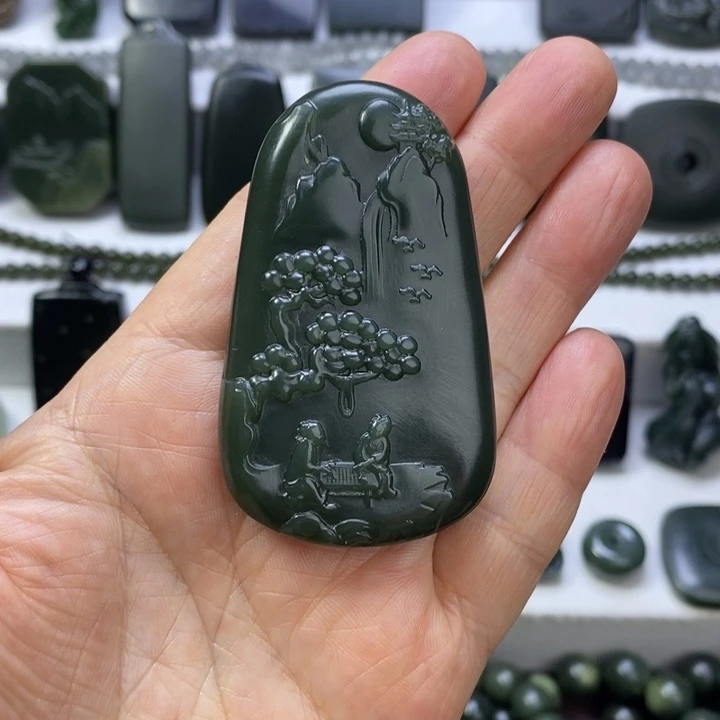 和田玉（青玉）未镶嵌珠宝奇石