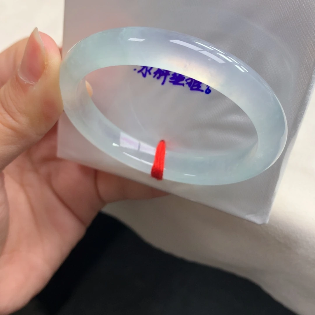 翡翠未镶嵌手镯48号50贵妃小刚子（完美无纹无裂）47-48正戴